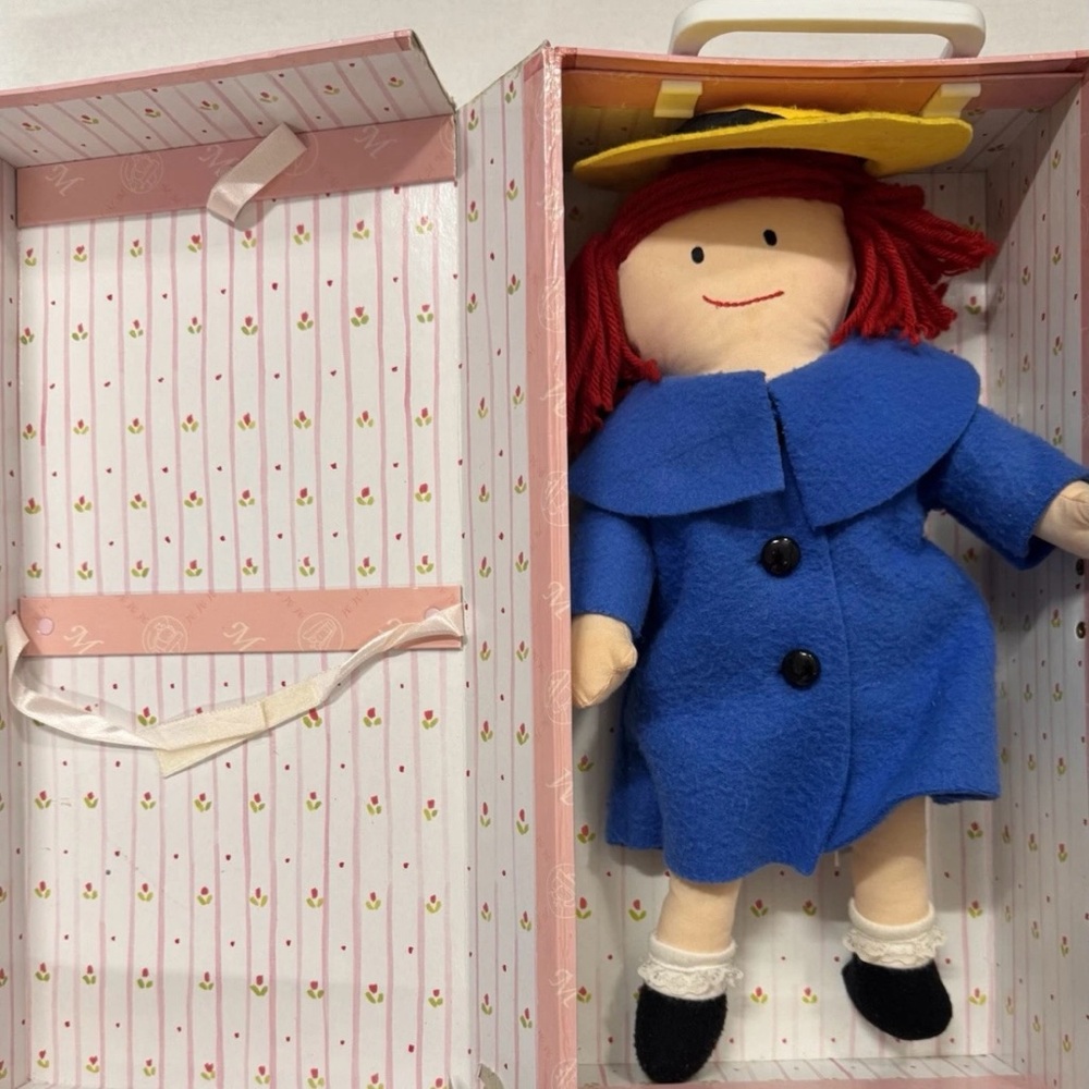 1999 vintage Madeline Doll traveling wardrobe Box, doll and clothes